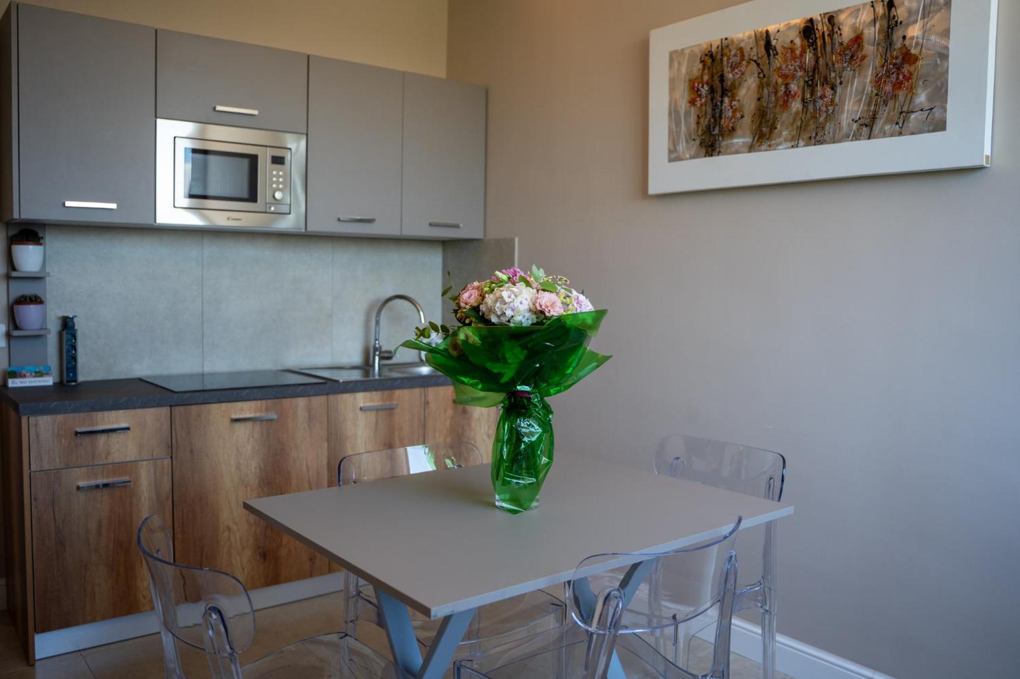 Freedom Apartment SantʼAntonio Abate Екстериор снимка